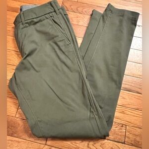 Express Skinny Chinos pants, army green color size W29/L32. Excellent condition